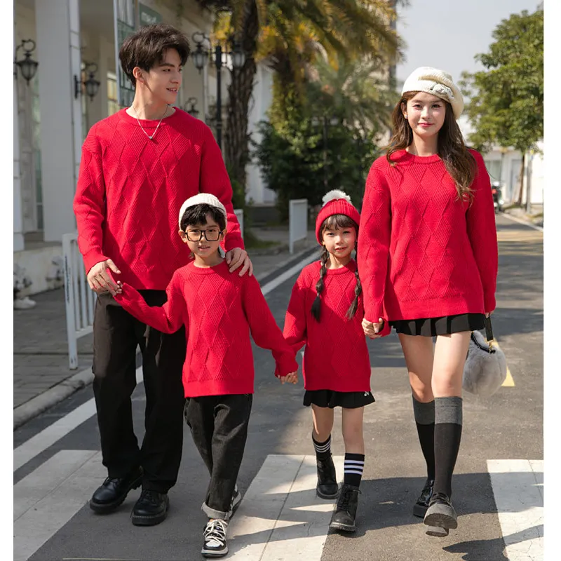 Christmas Sweater for The Whole Family Knit Tops Happy New Year Mum Daughter Child Matching Jumper Dad Son Boy Girl Red Knitwear