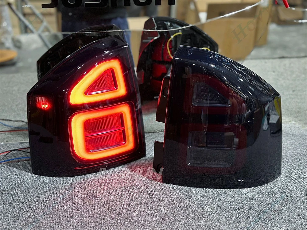 زوج LED المصابيح الخلفية ل جيب البوصلة 2011 2012 2013 2014 2015 2016 2017 الضوء الخلفي لمبة خلفية الفرامل بدوره إشارة عكس الضوء