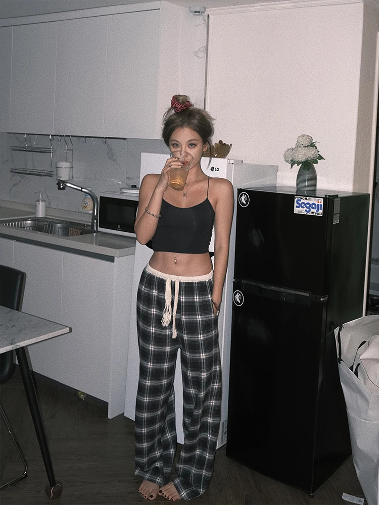 

Laid-ba Street Sle Plaid Pants Loose Wide Leg Casual Trousers for Women Faionable Comfortable Straight Cut Trousers