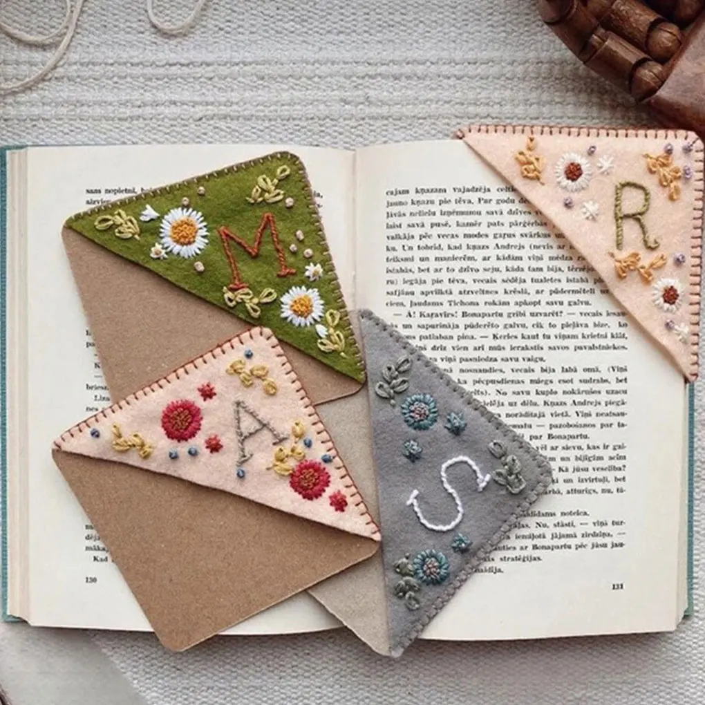 Felt Cute Flower Letter Embroidery Bookmarks Versatility Of And Beautiful Exquisite And Elegant Autumn E