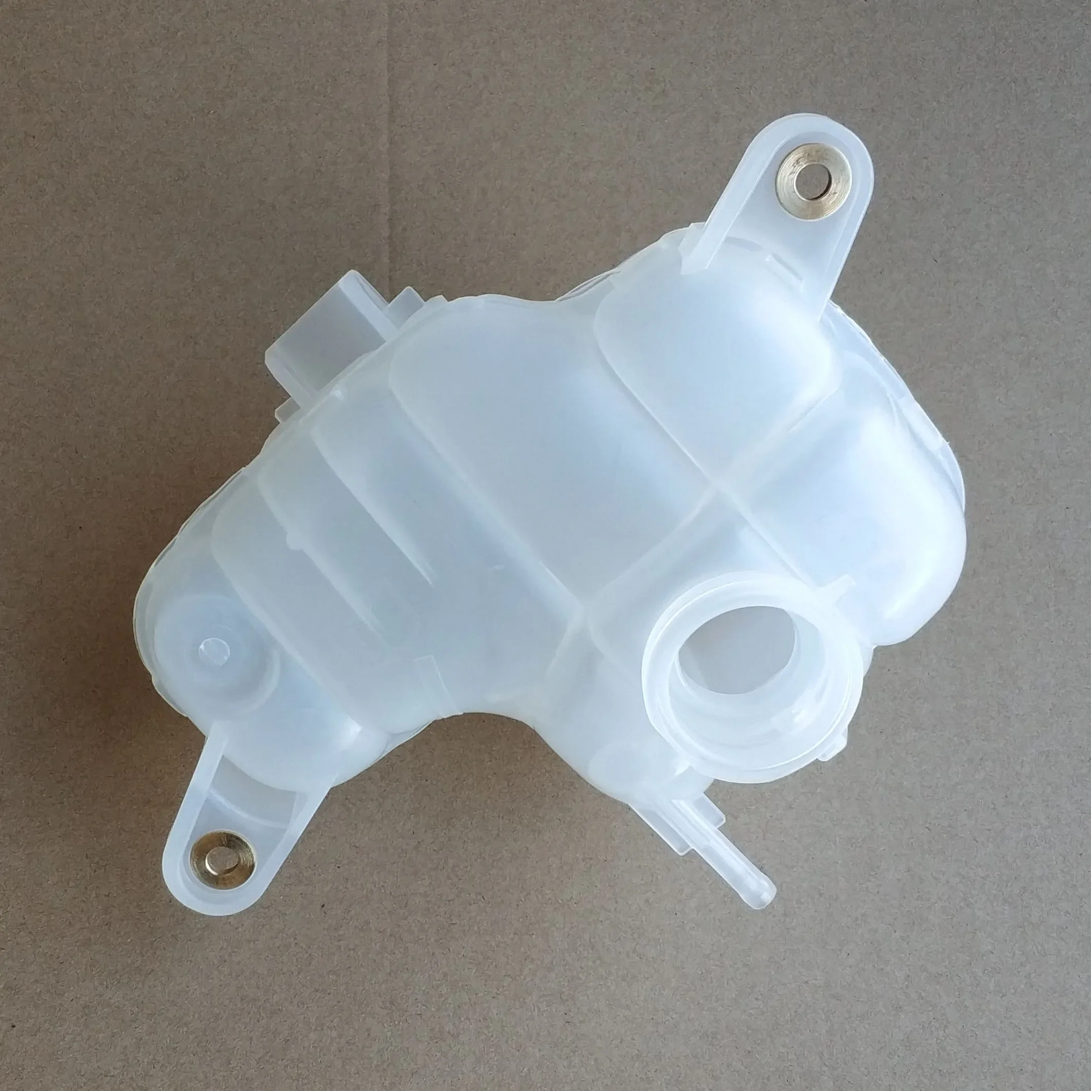 Coolant Reservoir Expansion Tank For Opel Adam Corsa E 13357140 1304036
