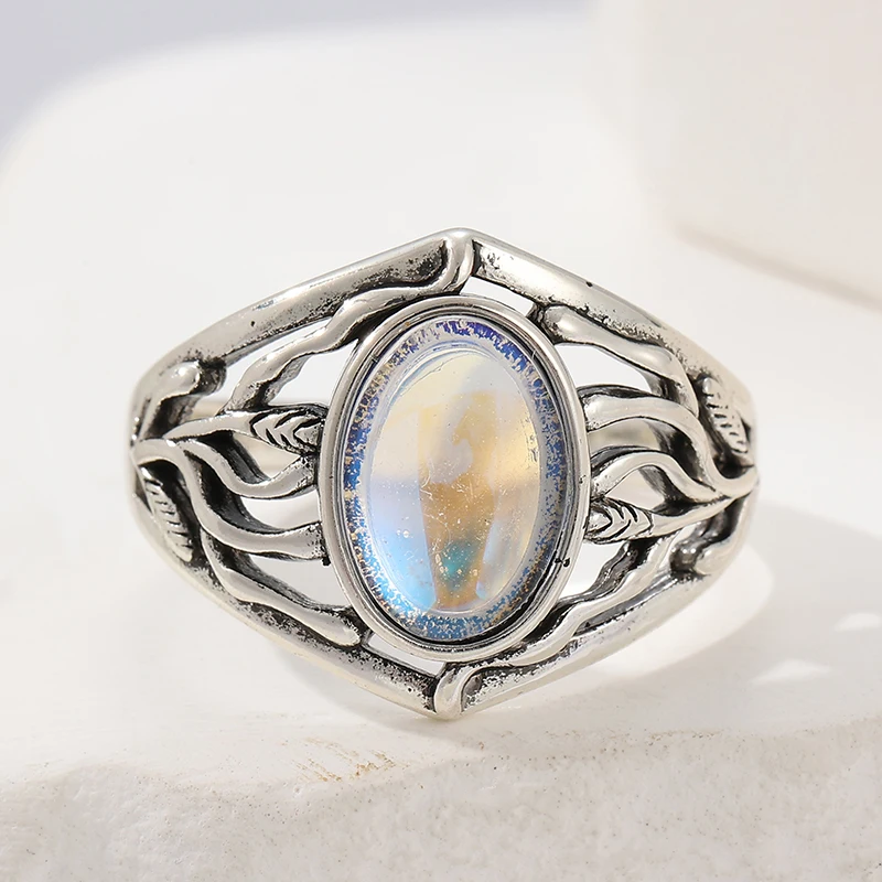 Vintage-Ring für Damen mit eingelegtem Kunstmondstein, Ethno-Stil, silberfarben, handgeschnitzt, hohl, für den Alltag, Partyschmuck, Jubiläumsgeschenk – Detail 1