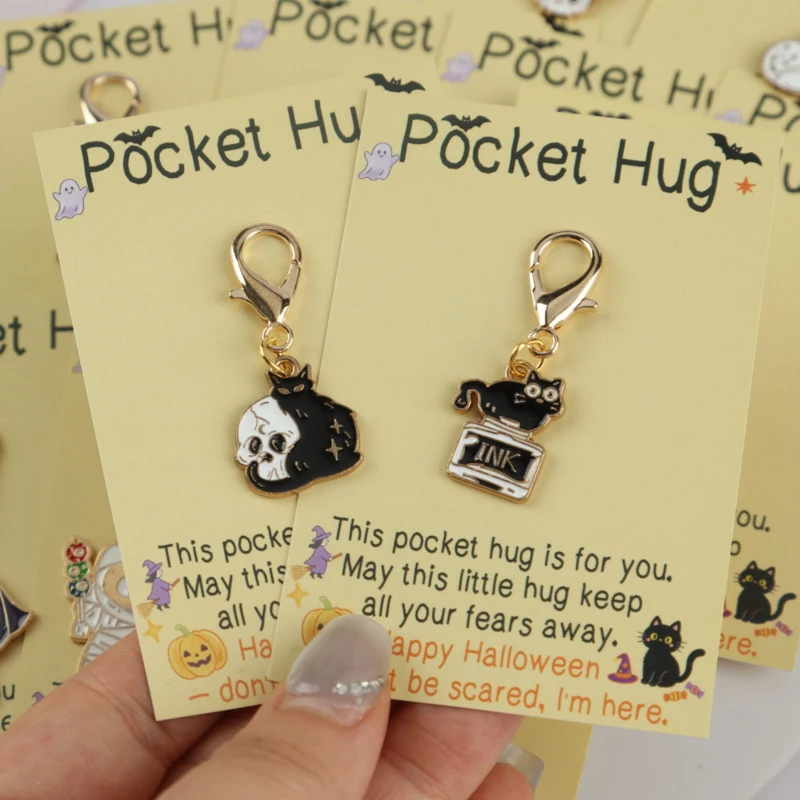 13pcs 2dInteresting Halloween Series Mummy Keychain Set Comes with pocket-sized greeting card Adapted for ranch employees、Farmer