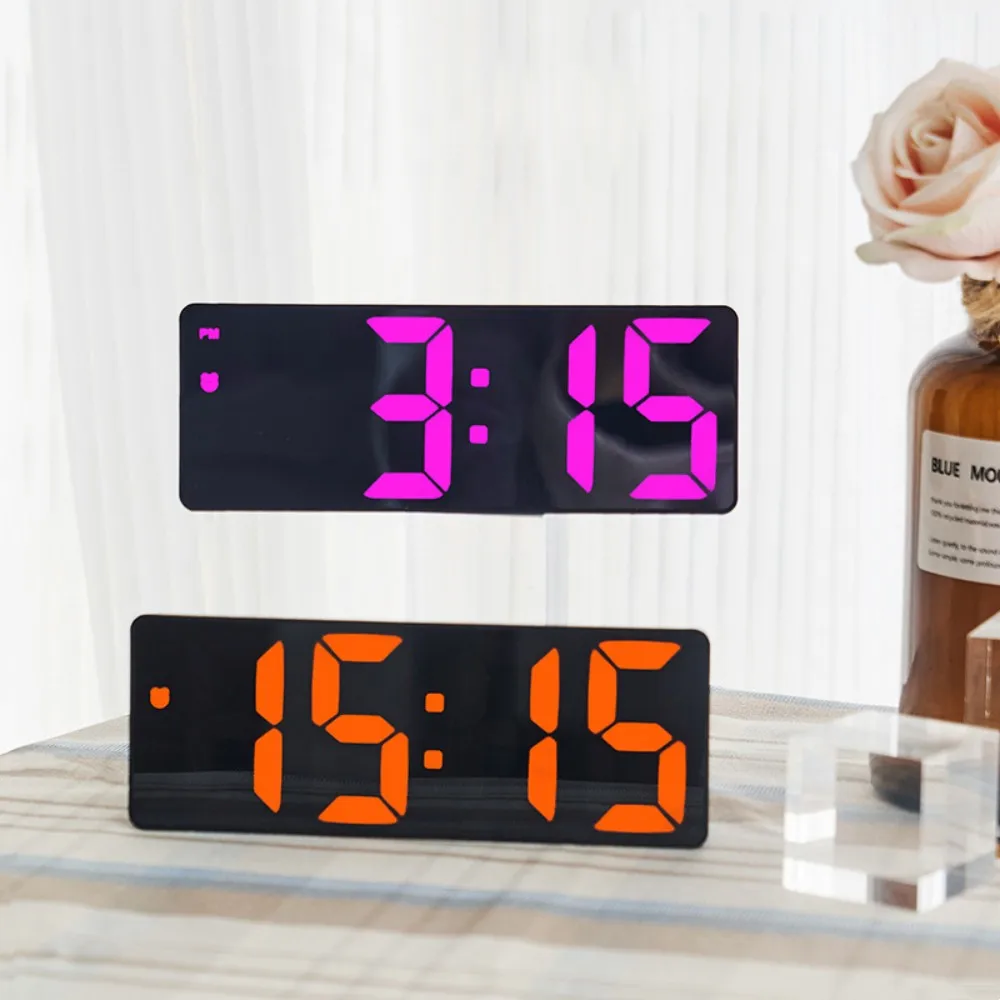 Acryl/Spiegel Digitaler Wecker Sprachsteuerung Snooze Nachtmodus Tischuhr 12/24H Anti-Stör-Funktion Elektronische LED-Uhr – Detail 7