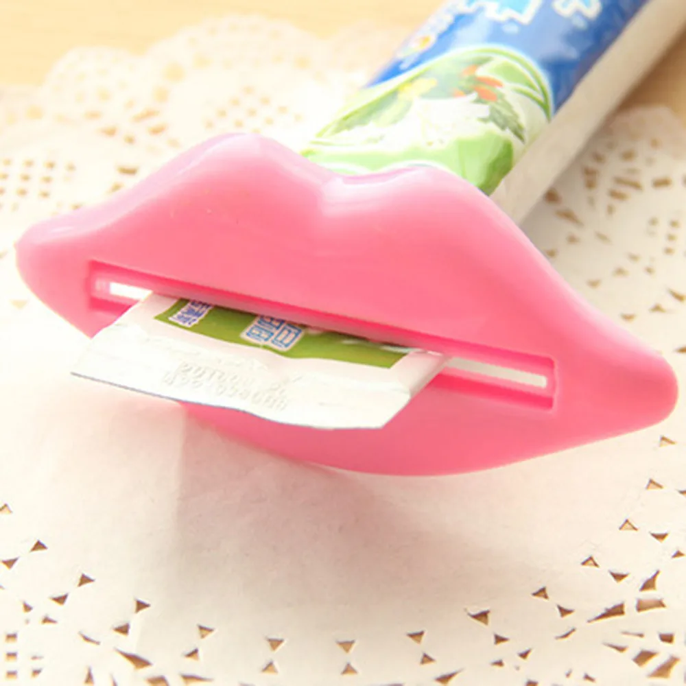 New Fun Lips Plastic Tooth Paste Dispenser Holder Rolling Tube Squeezer Toothpaste Bathroom Accessory Supplies Random Color