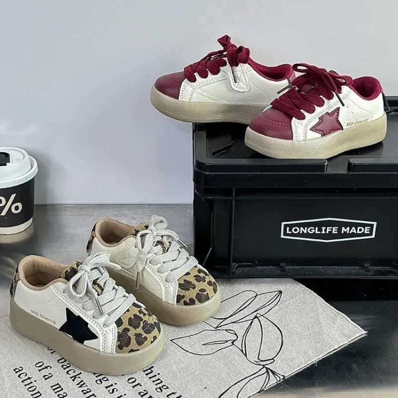 Girls' Shoes 2026 Spring New Casual Versatile Little Girls Star Sneakers Spring and Autumn Children's Sports Kids Shoes