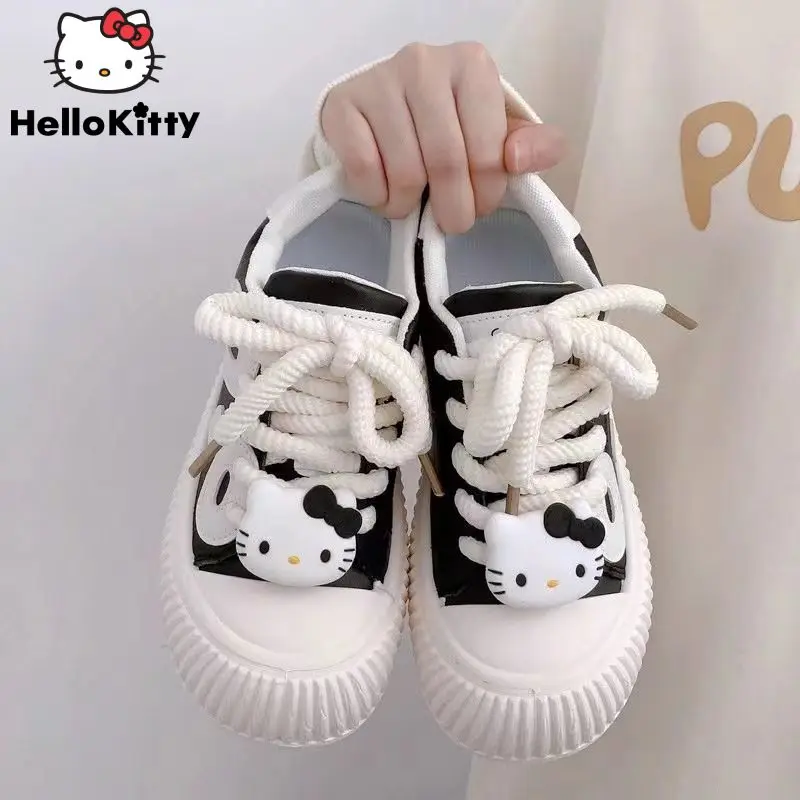 Sanrio Hello Kitty Thick Sole Shoes Autumn New Women Sneakers Y2k Versatile Casual Board Shoes Preppy Cute Girl Skate Shoes 2023