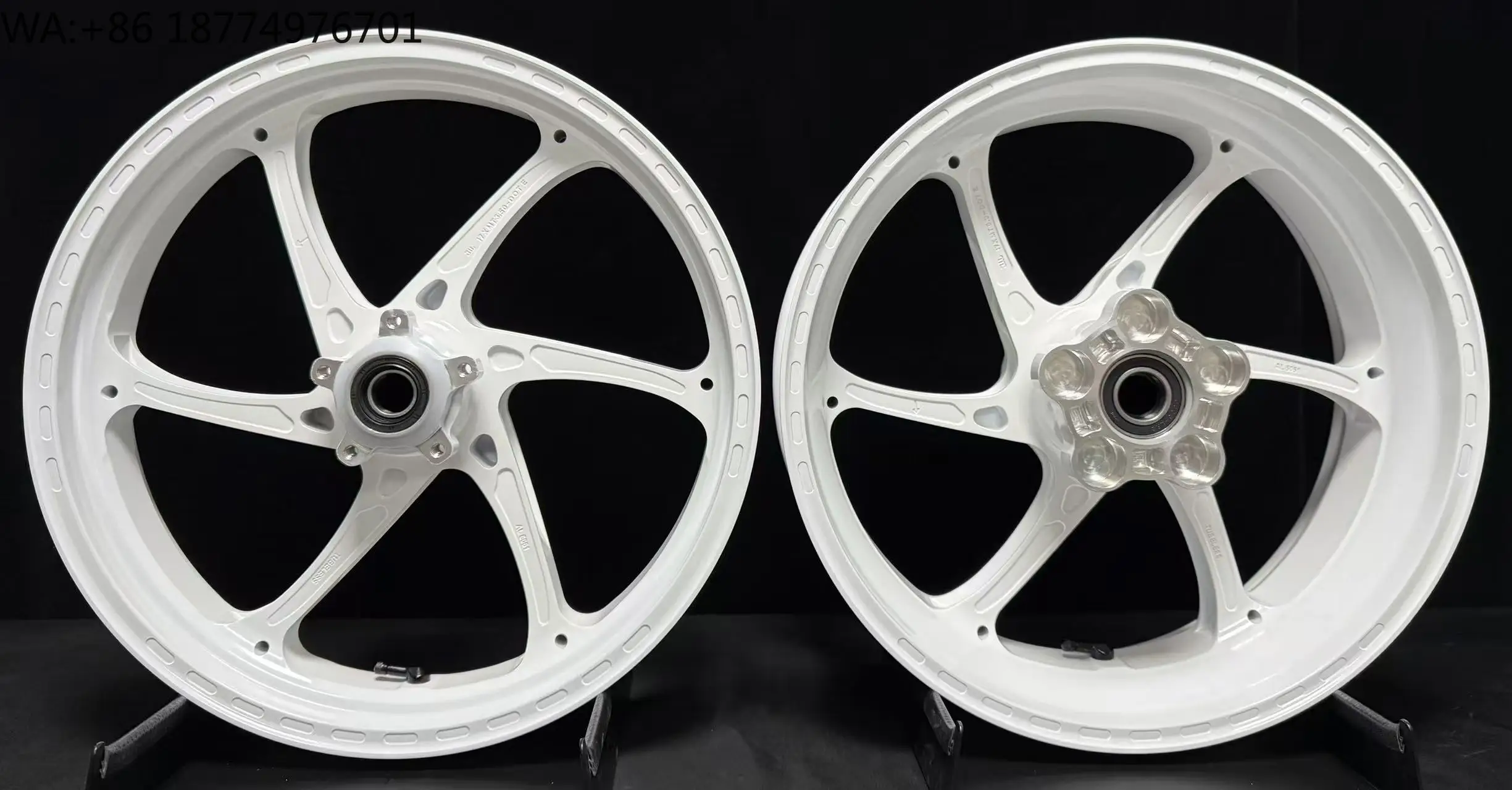 Aluminum Alloy Motorcycle Wheels Rim Accessories Front & Rear Wheel for DUCATI PANIGALE V4 2025 Models