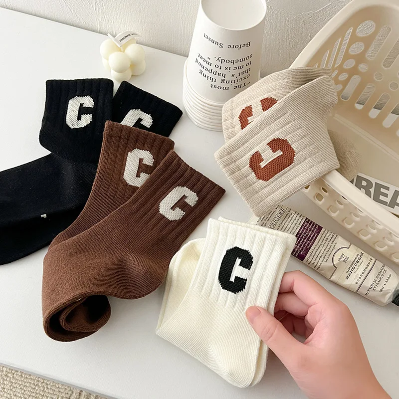 Calcetines de algodón coreanos para niños Y niñas, medias simples de alta elasticidad con letras del alfabeto, de Color sólido, para otoño e