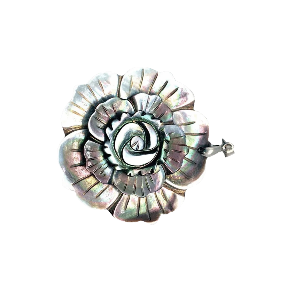 Flower Pattern Mother of Pearl Shell Pendant Three Layer Iridescent Luster Butterfly Shell Flower Pendant Shell