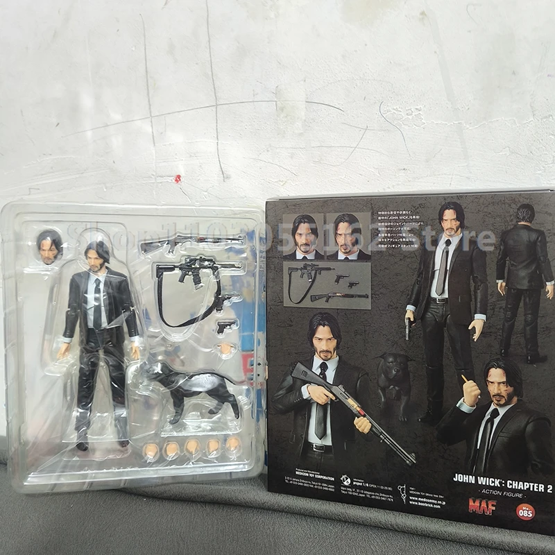 Mafex 085 JOHN WICK Chapter 2 with Dog Figure Chapter 4Mafex 212