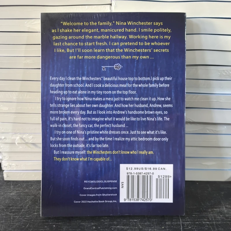 الخادمة المنزلية: ما يمكن أن تشتعلها أن تدميره. المثيرة الجميع يتحدث عنه.