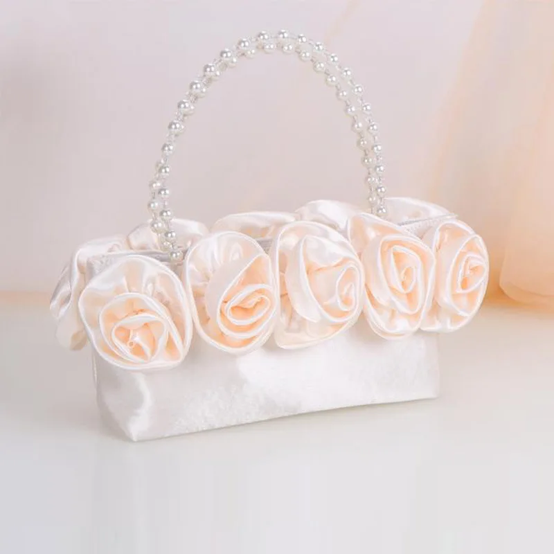 Fresh and sweet dinner  handmade rose  women's messenger  cheongsam dress  banquet bead chain handbag