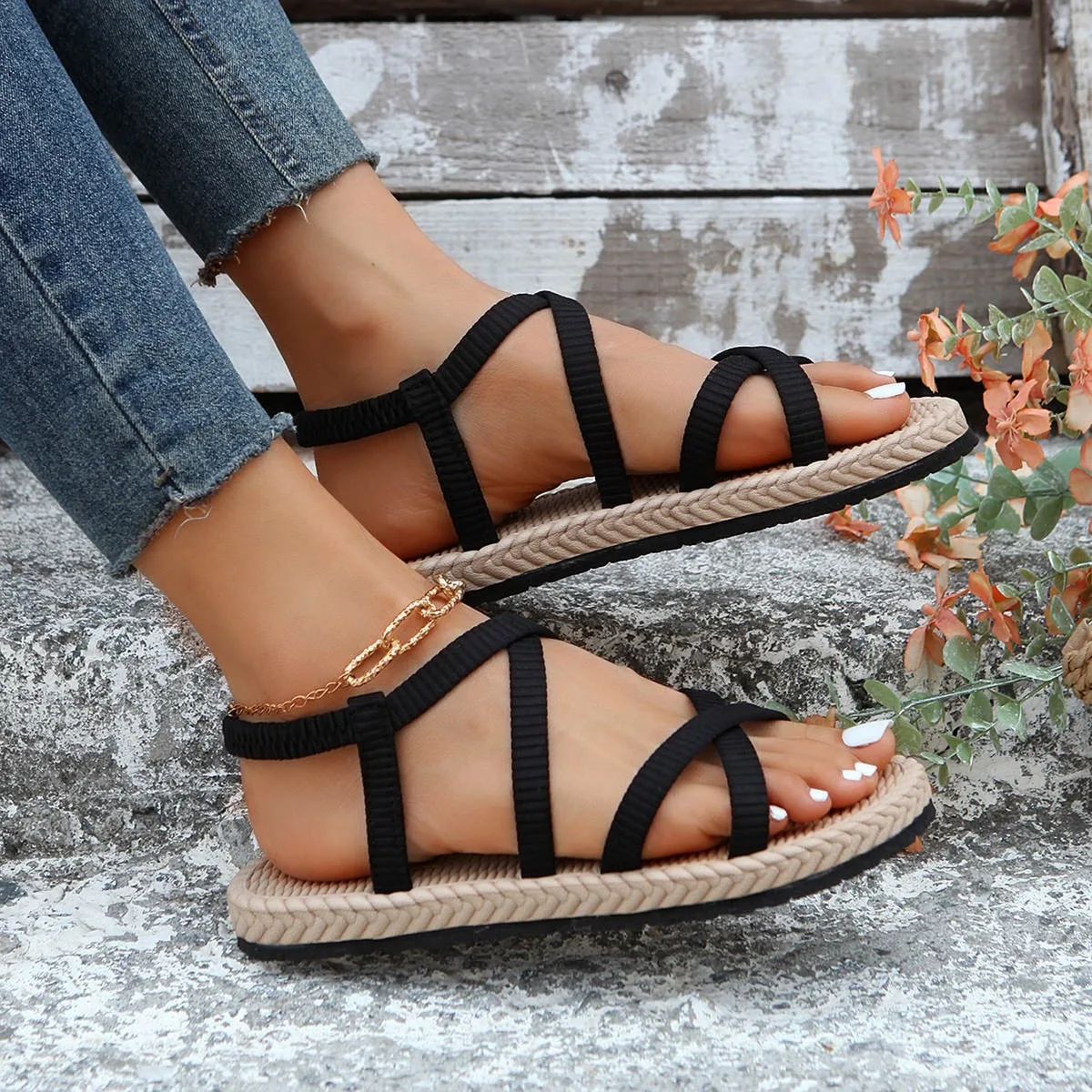 2023 New Summer Rome Sandals Shoes Woman Cross Belt Sandals Flat Beach Sandalias Ladies Sandalia Feminina Open Toe Shoes