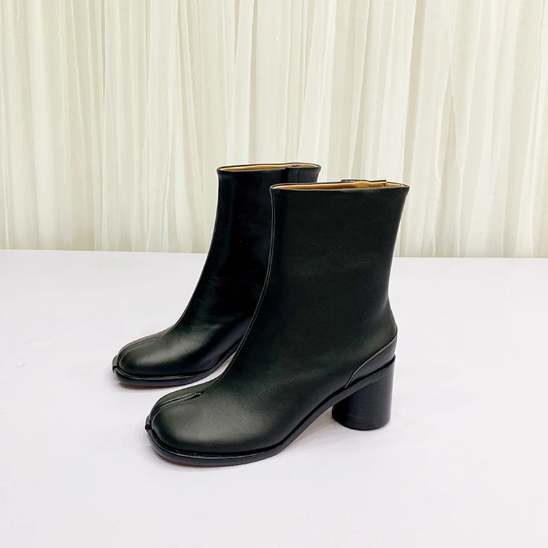 Unisex Real Leather Ninja Tabi Boots Women Split Toe Boots Women 6cm High Heels Women Shoes Winter Ankle Boots Botas de mujer