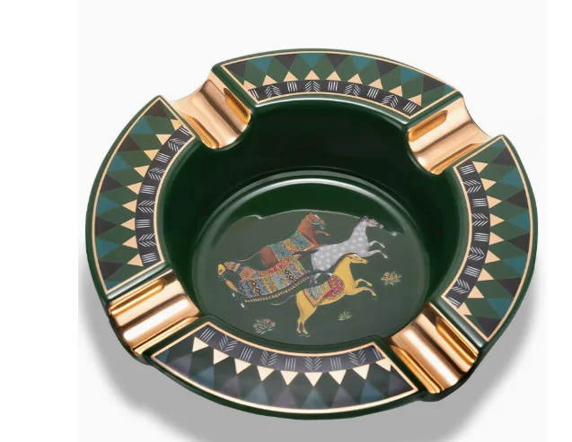 European Luxury Grid Pattern Ceramic Cigar Ashtray with Ash Tray Holder, Business Gifts with Human Head Pattern