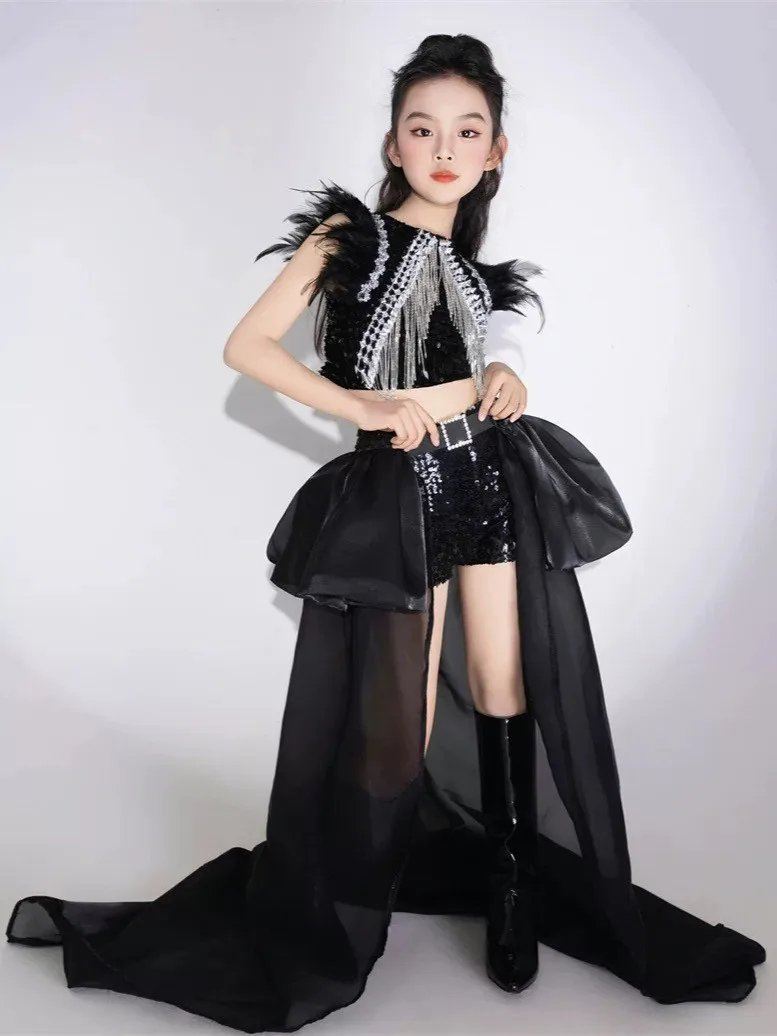 Black sequin runway show server player trendy server trailing PK competition server fast wind sports 8 cool and handsome 9 sets