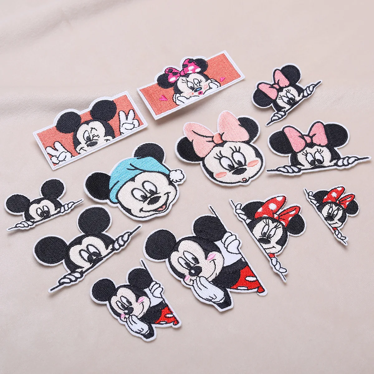 Cartoon Minnie Mickey Mouse Patches DIY Sew Fabric Iron on Patch Diy Decor Clothes Jeans Cartoon Embroidered T shirt  Applique