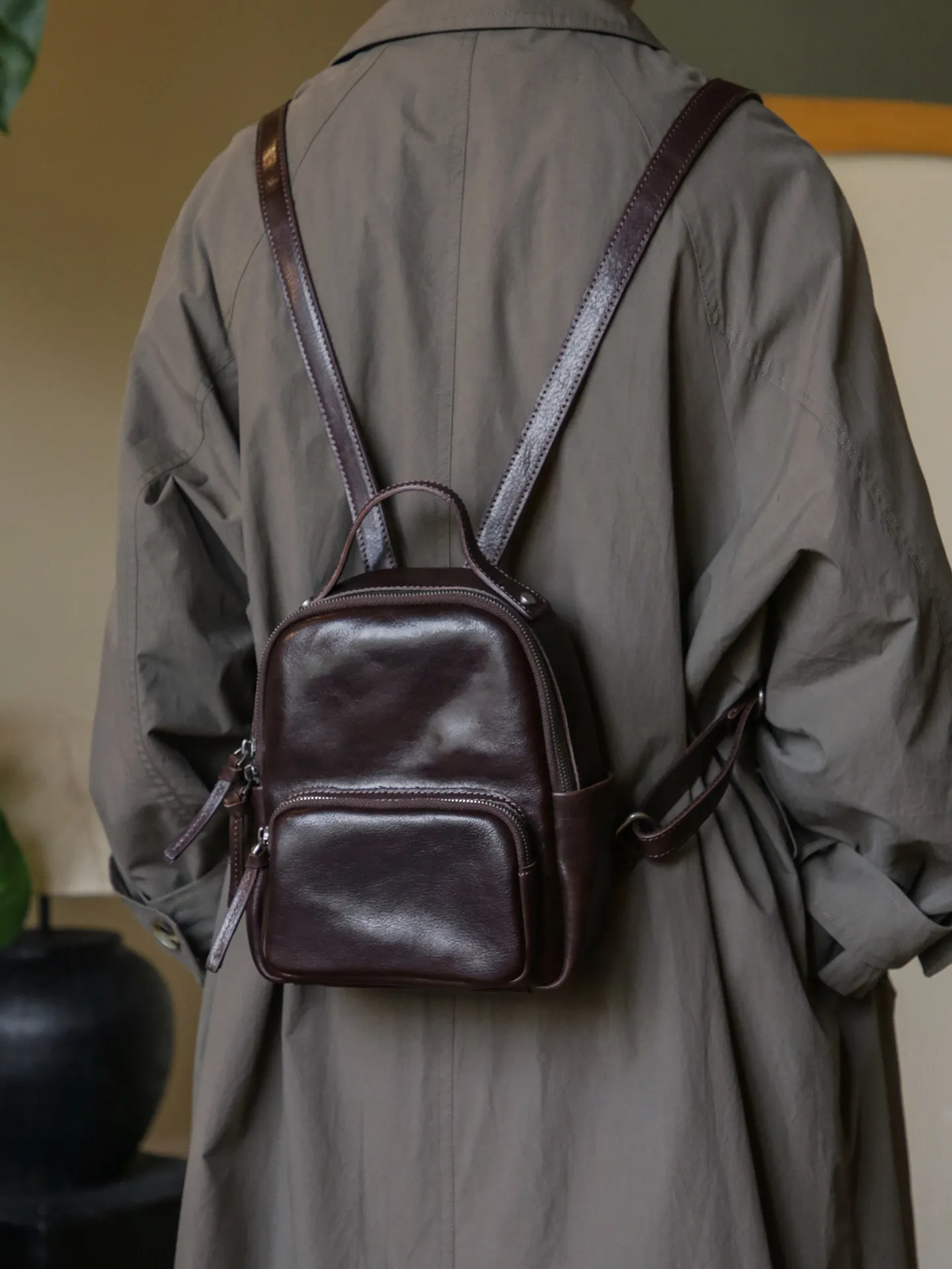 PNDME simple vintage high-quality genuine leather women backpack luxury weekend travel handmade cow leather small schoolbags