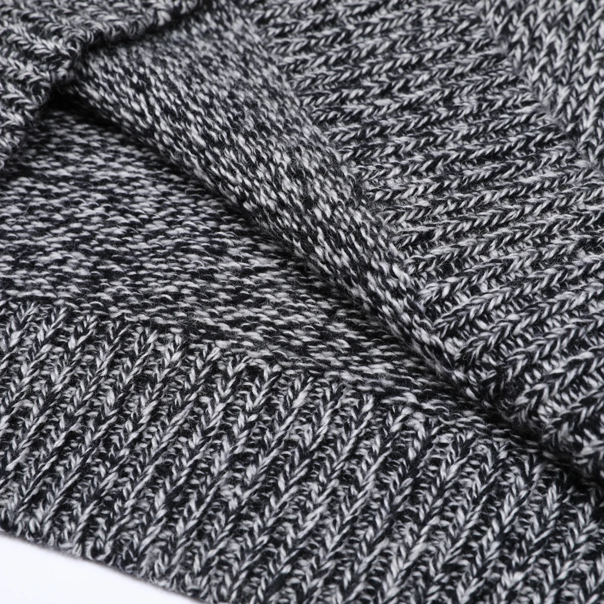 เสื้อสเวตเตอร์ไหมพรมคอวี แขนยาว ประดับลูกปัด ดีไซน์ทันสมัย คุณภาพสูง สำหรับผู้หญิง ฤดูใบไม้ผลิและฤดูใบไม้ร่วง