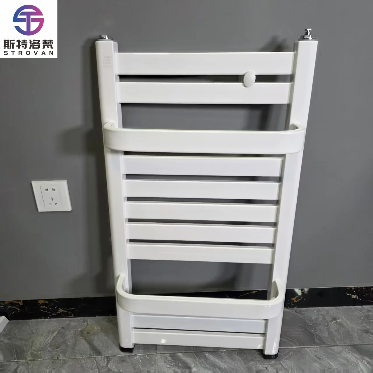 

Minimalist Flat Tube Wall Mounted Heated Towel Rack Heated Towel Rail for Bathroom