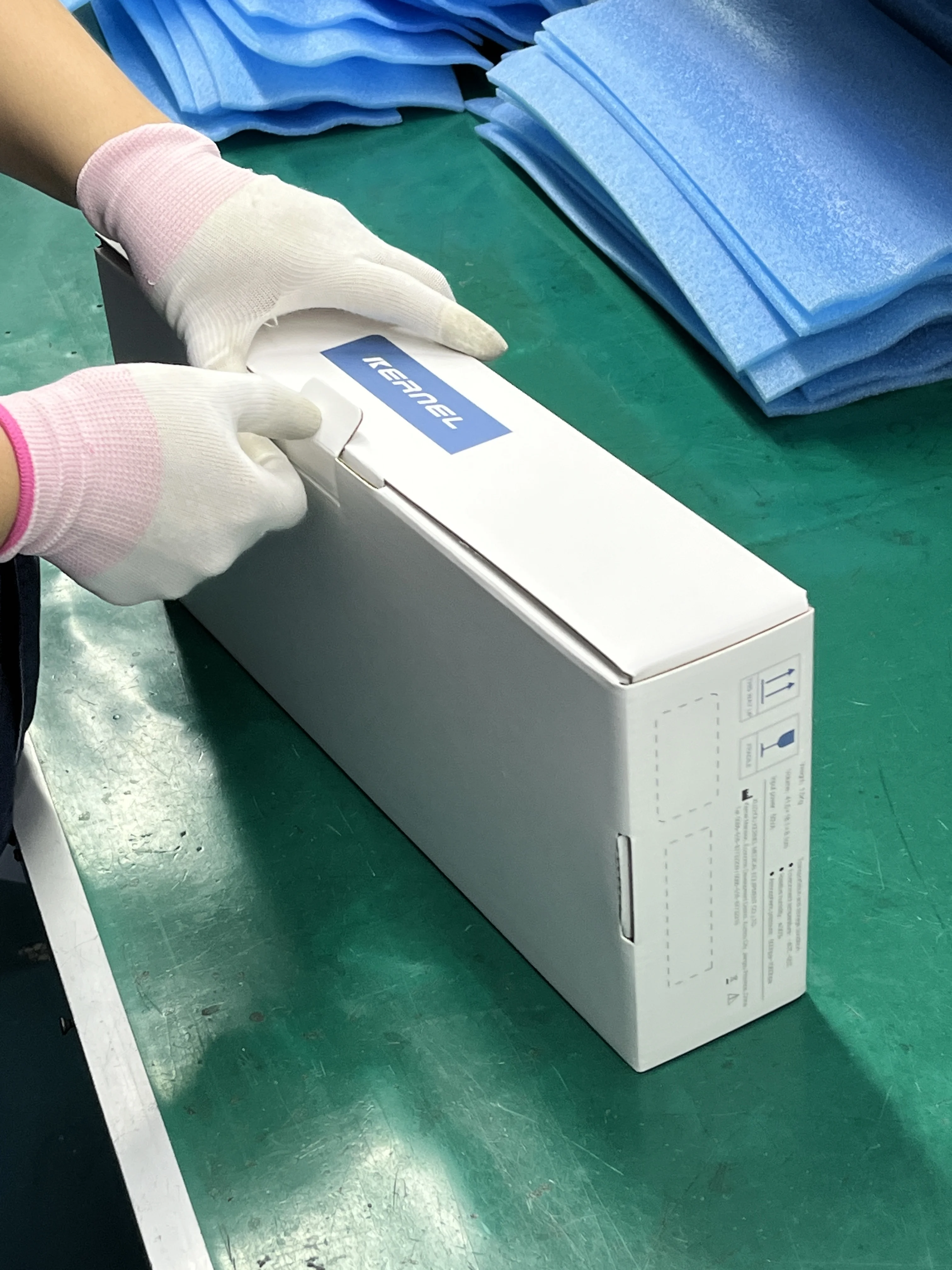 Kernel Home Remedy KN-4003BL Lampu Terapi Cahaya UVB Kompak Terapi Ultraviolet-B Pita Sempit