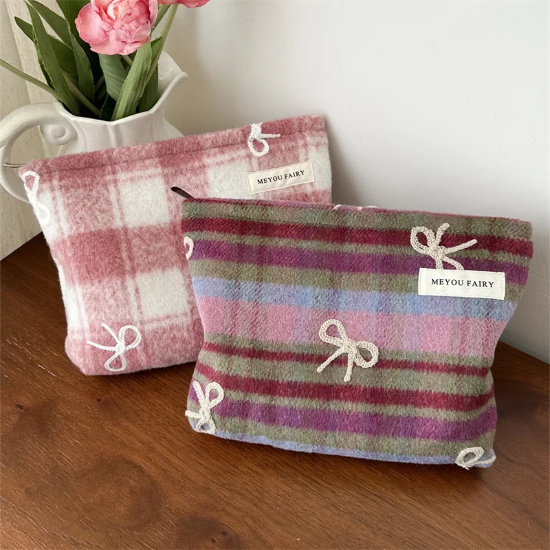 Valentine's Day New Year Sweet Plaid Makeup Bag Tweed Bow Organizer Large Capacity Toiletries Bag Portable Hand Carry Pouch