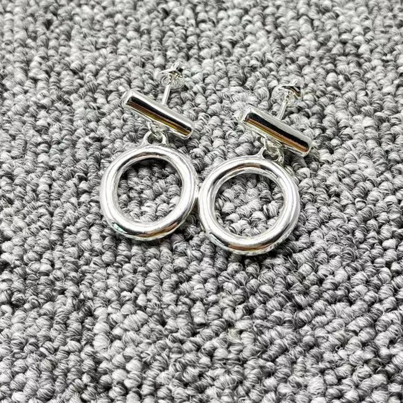 2026 Spain Mature Commuter Style Silver Geometric Earrings Jewelry Accessories Party Gifts