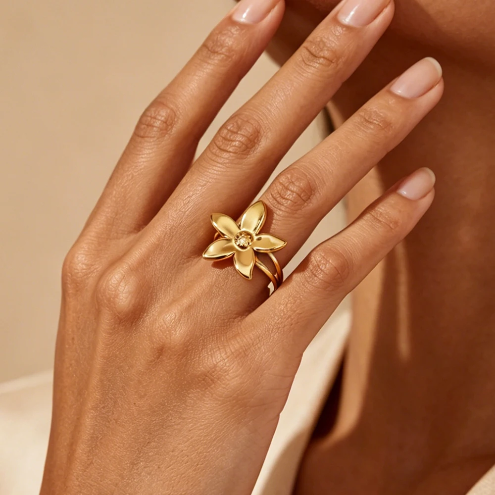 Zarte Blumenringe für Damen, 18 Karat vergoldeter Edelstahl, Blumenring mit Öffnung, ästhetischer Schmuck für Hochzeit, Party, Geschenk