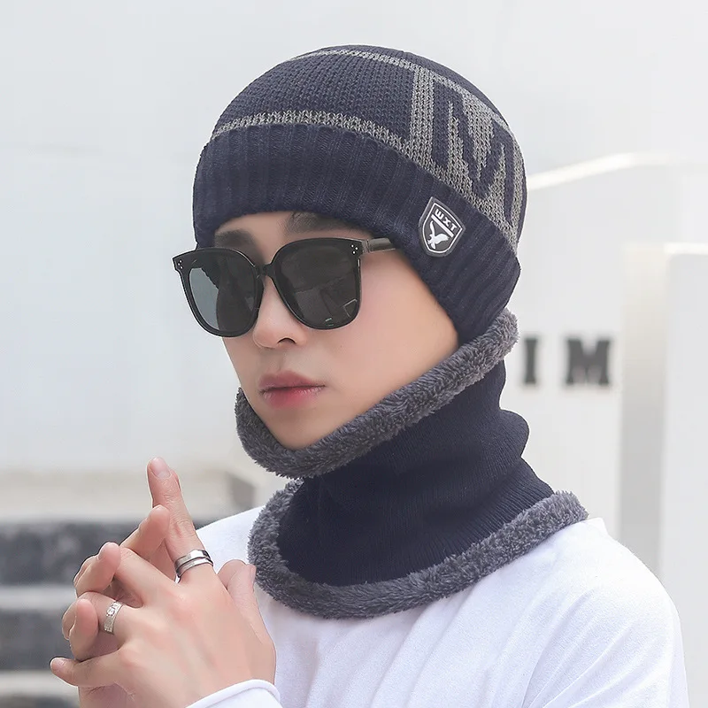 Winter Warm and Velvet Head Protector Knitted Hat for Men and Women Cycling, Cold Proof Hat, Neck Two Piece Set