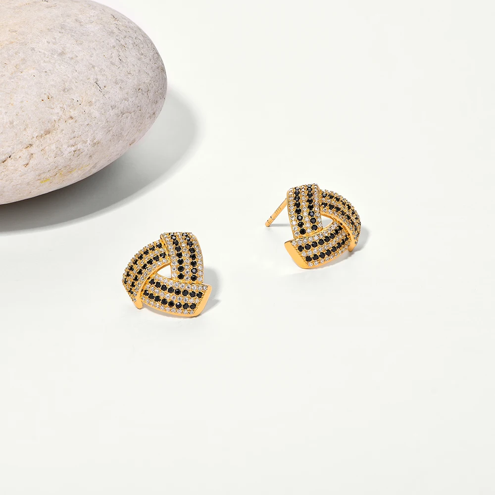 ОЧАРОВАТЕЛЬНЫЕ дизайнерские треугольные серьги-гвоздики с муассанитом и бриллиантами, стерлинговое серебро 925 пробы для женщин, позолоченные 18 К, модные ювелирные изделия, подарок