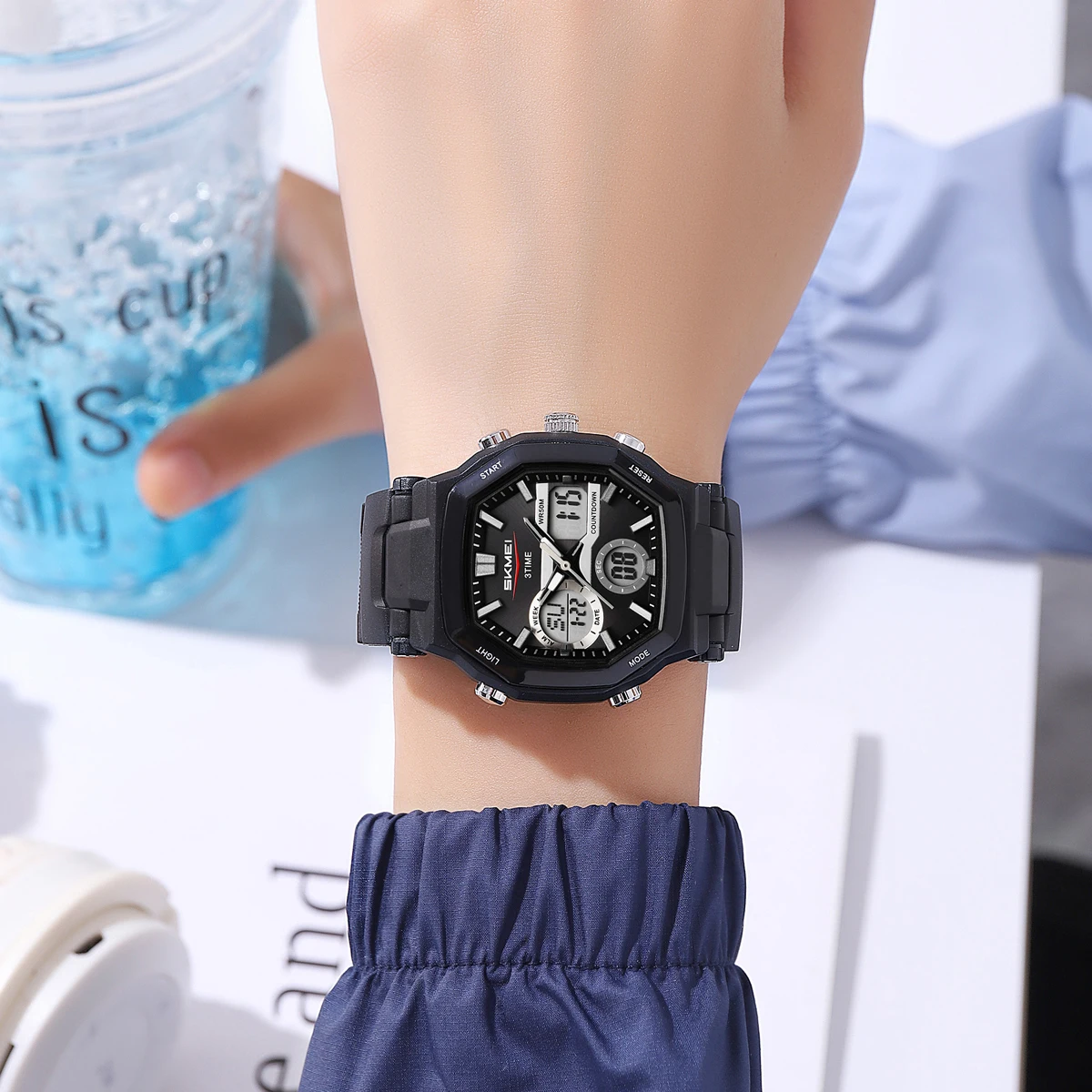 SKMEI Fashion Waterproof Digital Electronics Watch Sports LED Light Quartz Watches For Men Women 3Time Alarm Chrono Wristwatches