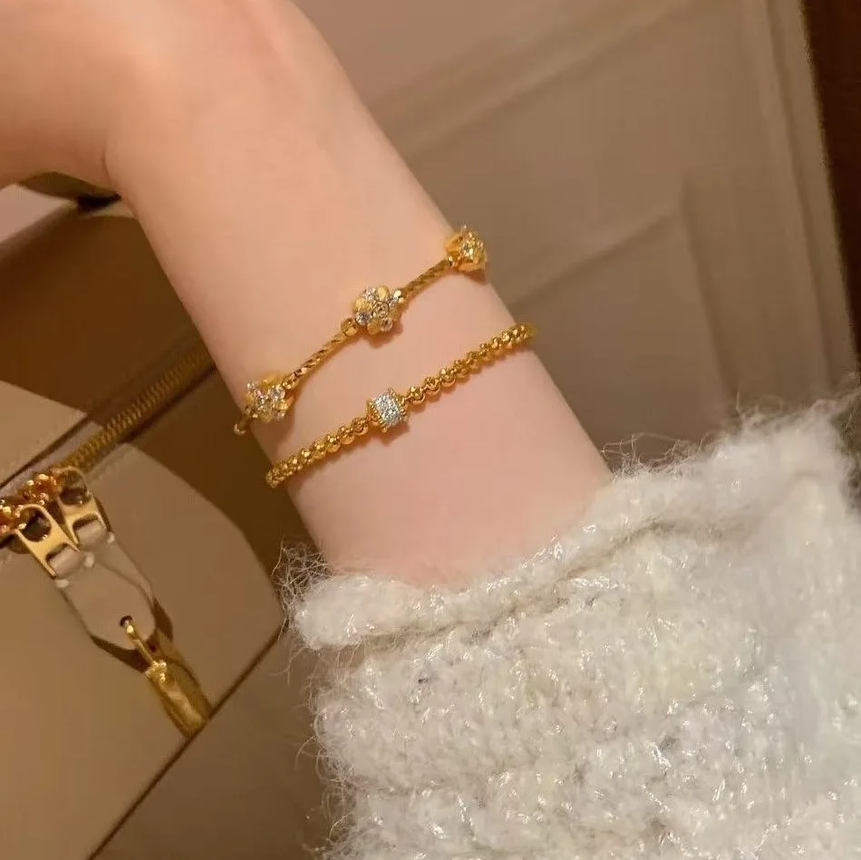 Flash-bright dance bracelet with gemstones and diamonds, featuring a small waist-shaped design and gemstone beads. 9999gold