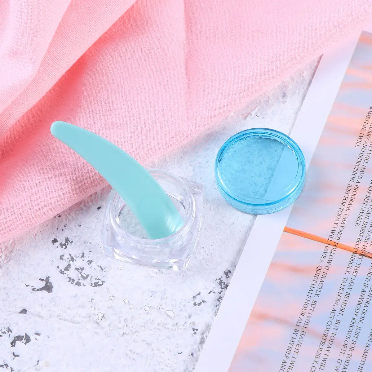 30Pcs 5G Square Bottom Containers Set Leakproof Travel Facial Cream Bottles for Eyeshadow Cream Balm Ointment Powder