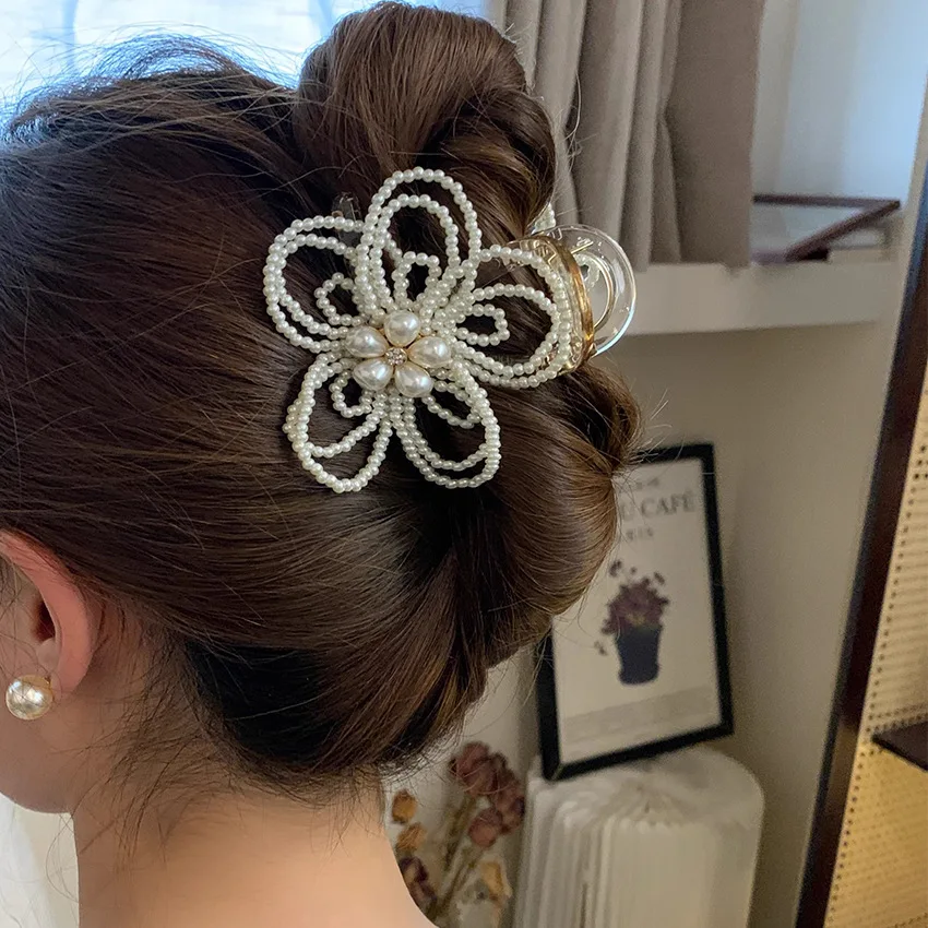 

Delicate Hollow Pearl Flower Hair Claw Clip Large Non Slip Jaw Clip For Women Wedding Bridal And Daily Elegant Hair Accessory
