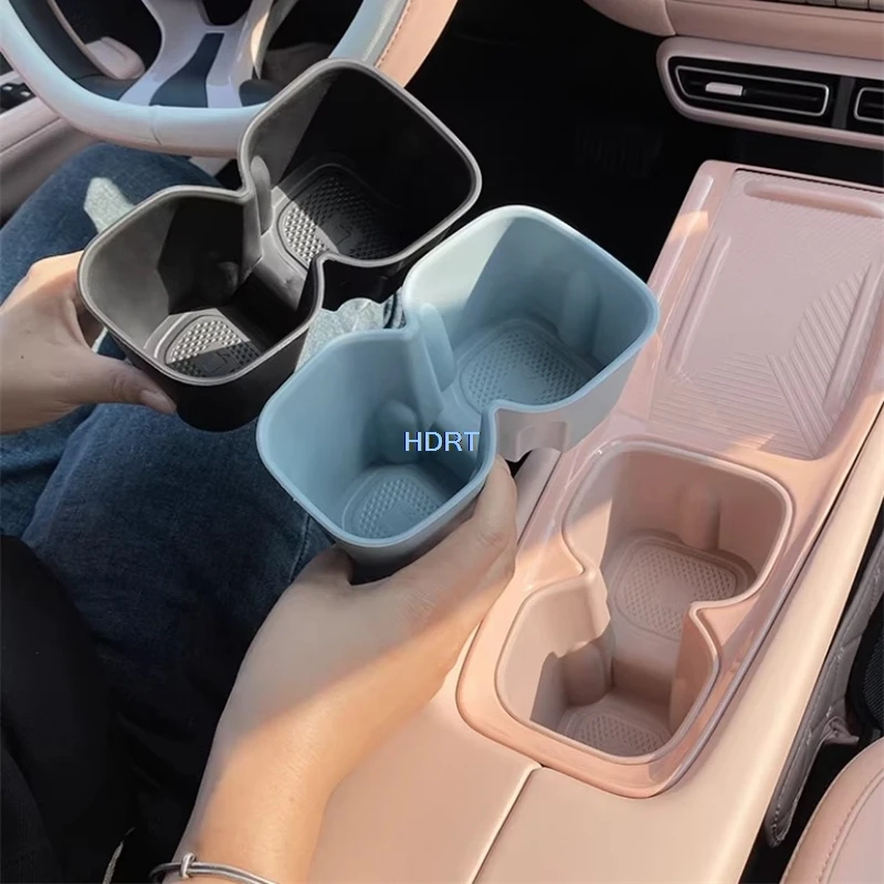 

Для BYD Atto 1/Seagull/Dolphin Mini/Dolphin Surf 2023+ — Декоративная накладка на центральную консоль с подстаканником и отсеком для хранения