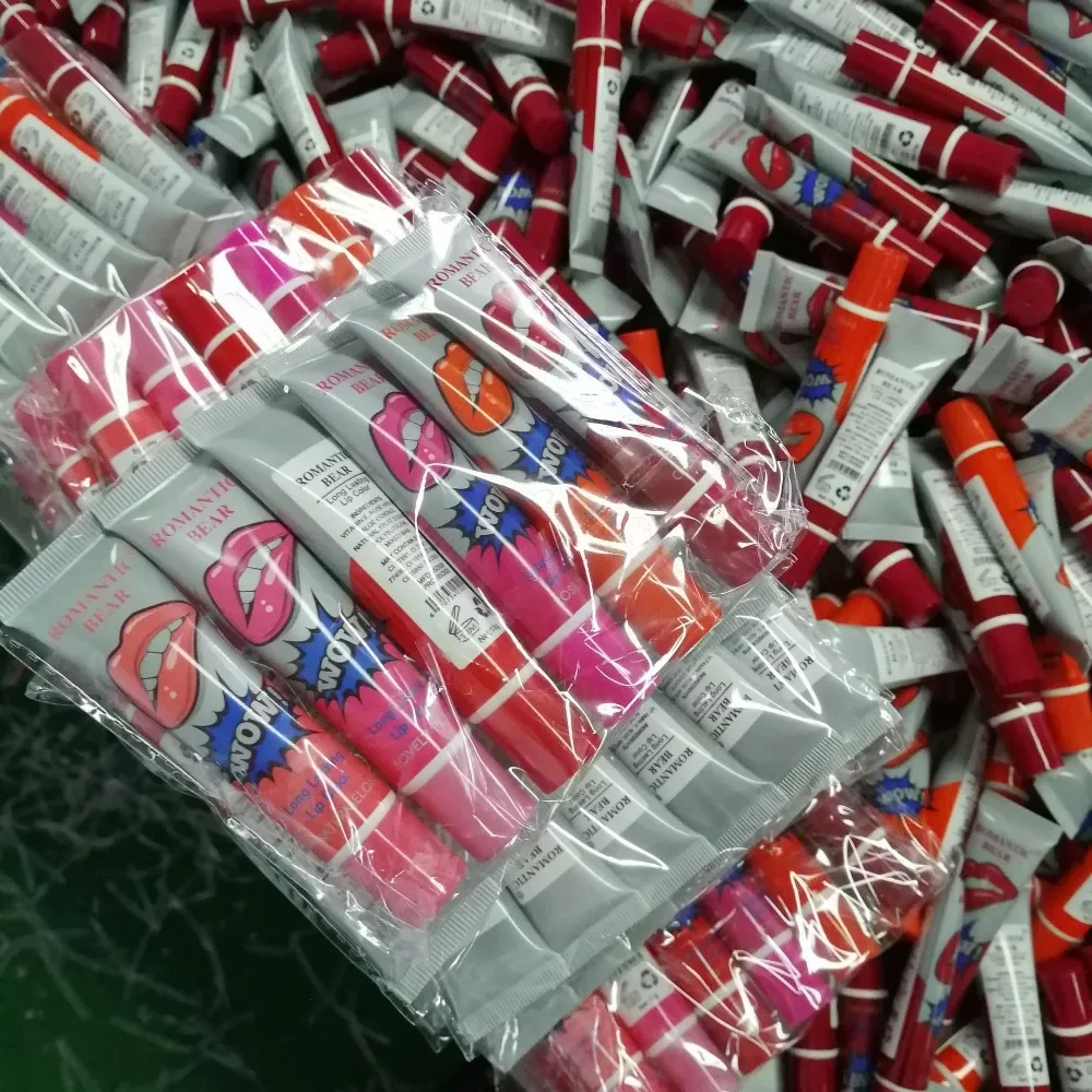 ลิปสติกแบบลอกออกได้ คลาสสิค ติดทนนาน ลิปกลอส ลิปมาส์ก แต่งหน้า ลิปสติกแบบสัก ลิปกลอส ลิปสติกสำหรับผู้หญิง เครื่องสำอาง กันน้ำ 1P