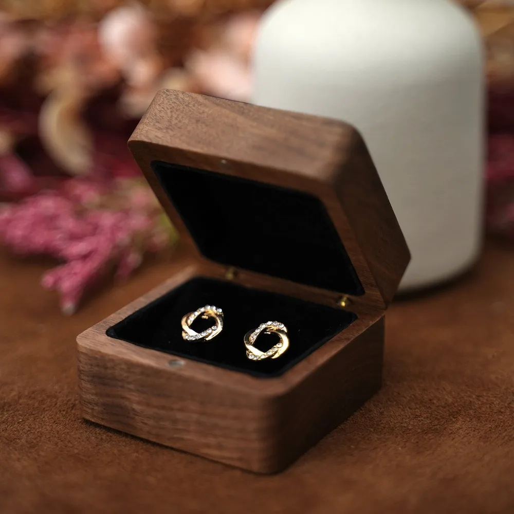 Exquisite Dustproof Mini Ring Box Lady Vanity Table Earring Flip Cover Storage Box Jewelry Cabinet Wooden Retro Display Utensil
