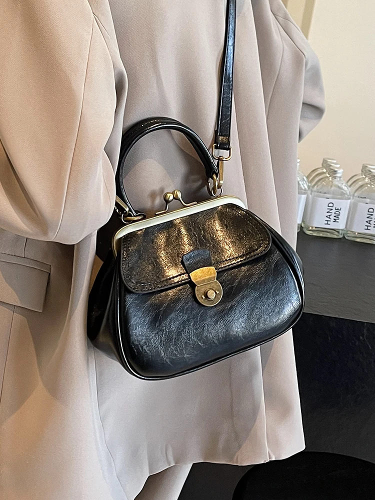 

High Quality Texture Crossbody Bag Women's New Autumn Winter Retro Versatile Single Shoulder Fashion Trend PU Solid Handbag