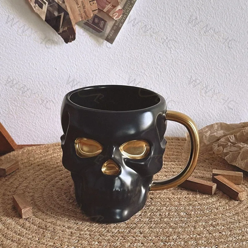 1PC Generic Halloween Skull Ceramic Mug with Gold Handles Suitable for Gothic Style Daily Drinking