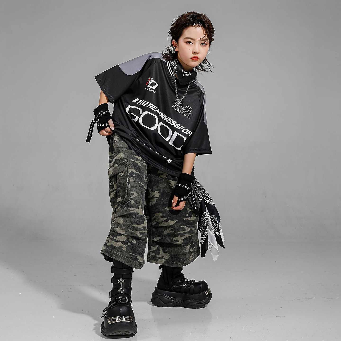 T-shirt oversize per ragazzi Hip Hop Pantaloncini mimetici Abbigliamento da ballo di strada Ragazze K-pop Costume jazz Abbigliamento per bambini Set Bambini Streetwear