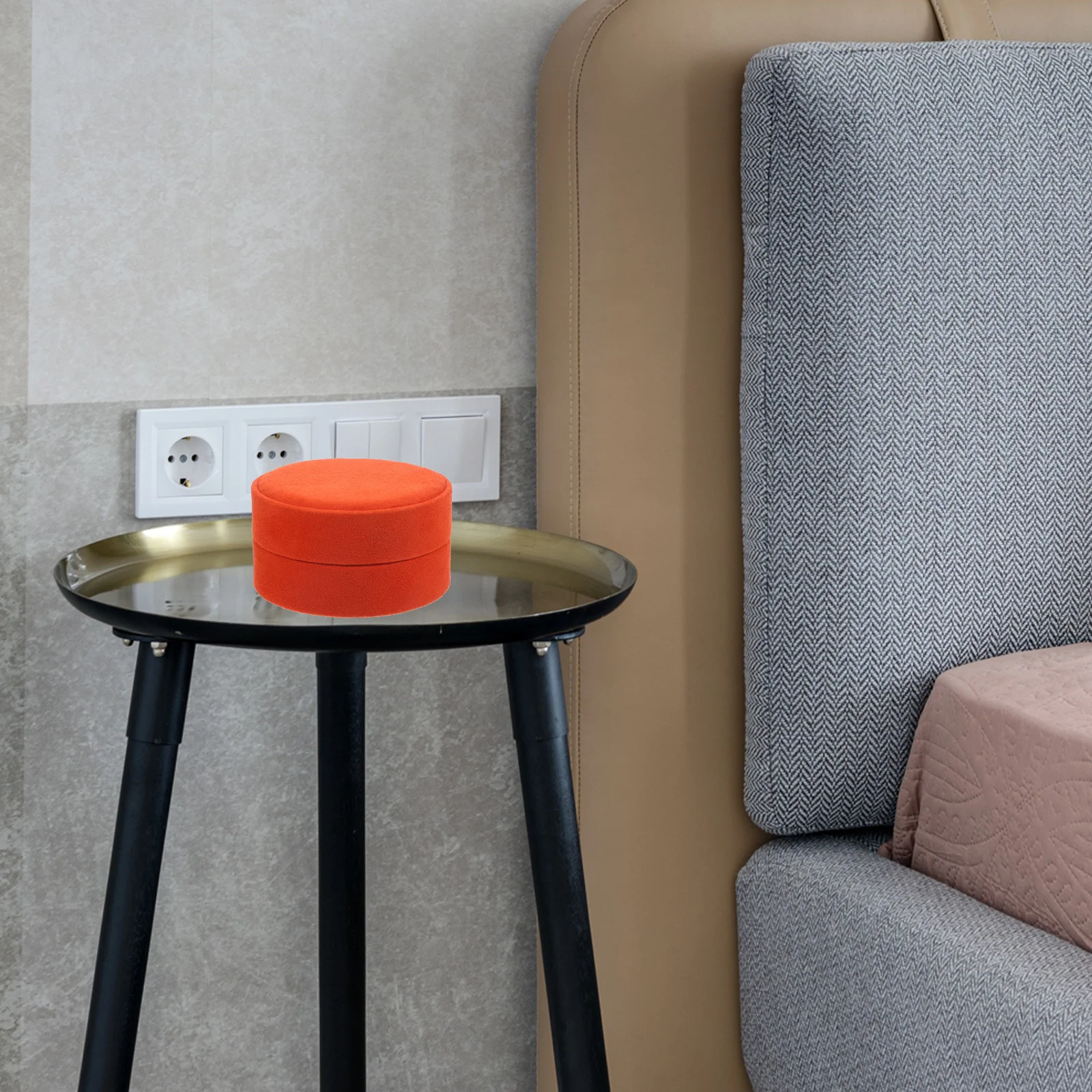 

Круглая шкатулка для драгоценностей для женщин, мягкий футляр для хранения колец с подушкой, портативная подарочная упаковка для колец, держатель для ожерелья