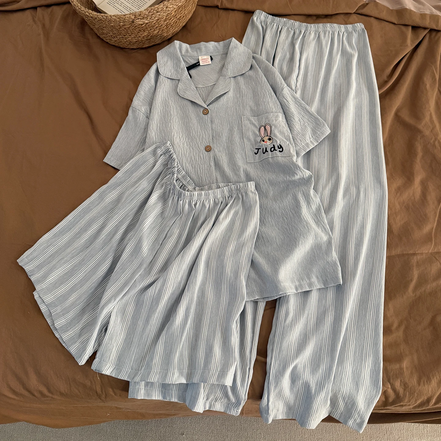 J894 women's three-piece set