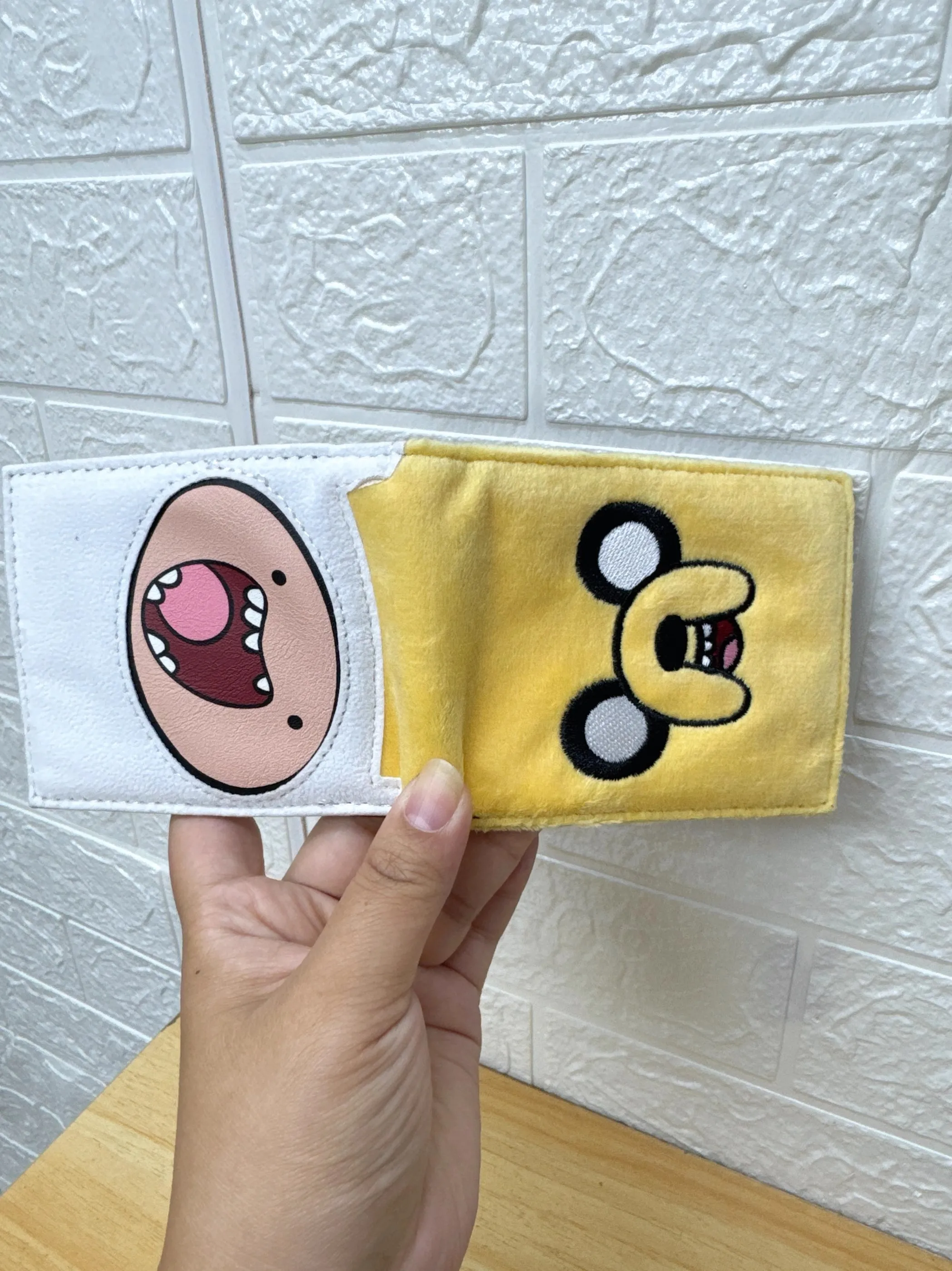 New Cute Adventure Time Finn and Jake Kids Children PU Short Fold Wallets Coin Purses Card Holder For Women