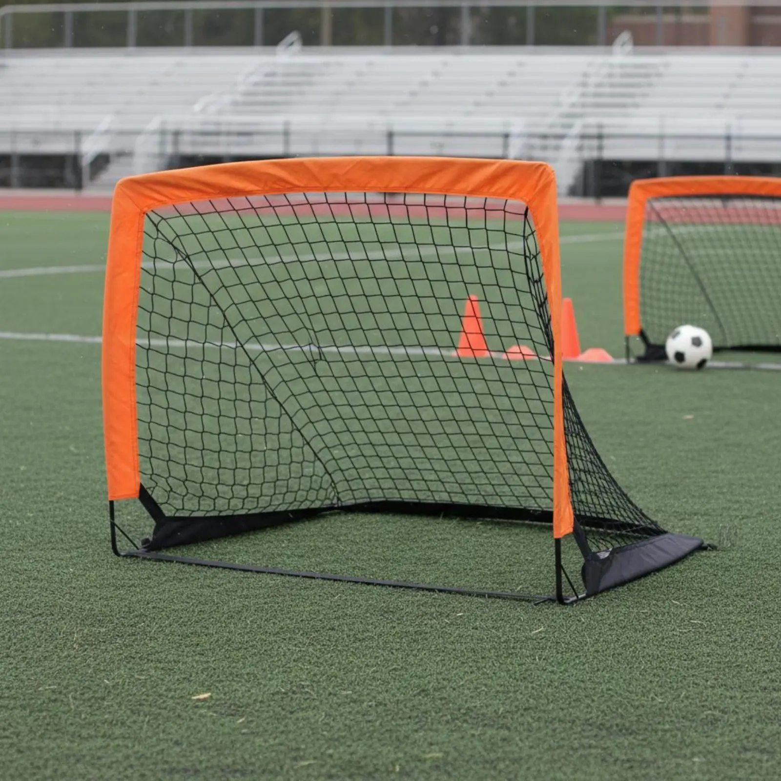 

2 Pieces 4x3 Ft Sports Net Easy Assembly Portable Sports Net Includes Carry Bag Weather-Resistant for Young Players, Outdoor