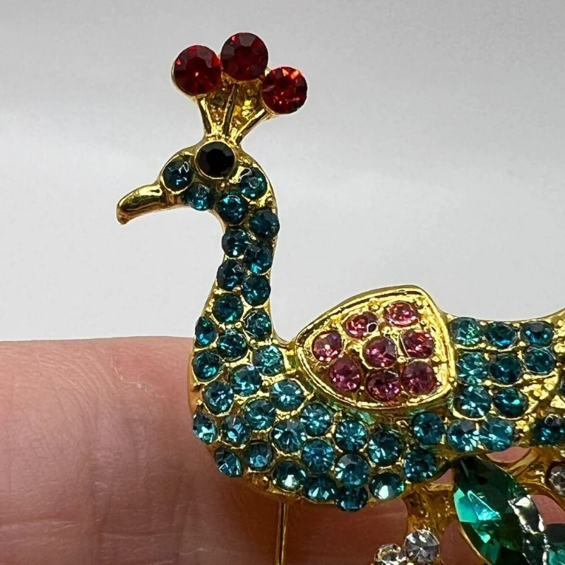 Peacock Brooch European and American High Quality Vintage Animal Brooch Cartoon Cute Gift Accessories Clothing Accessories