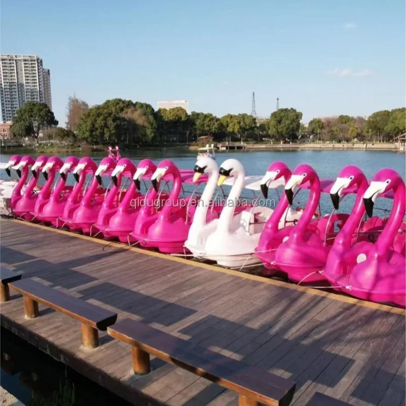 New Style Water Park Equipment The Flamingo Animal Theme Electric Water Pedal Boat