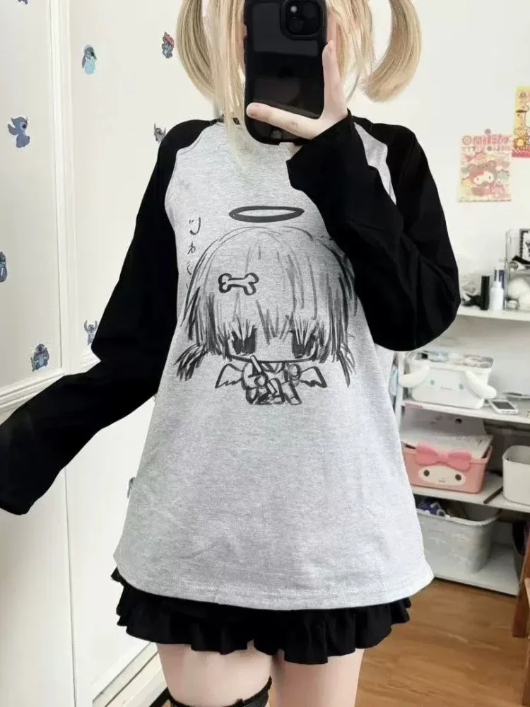 

ADAgirl Japanese Graffiti Print T-shirts for Teen Girls Gray Raglan Sleeve Tees Gothic Style Grunge Dark Aesthetics Oversize Top