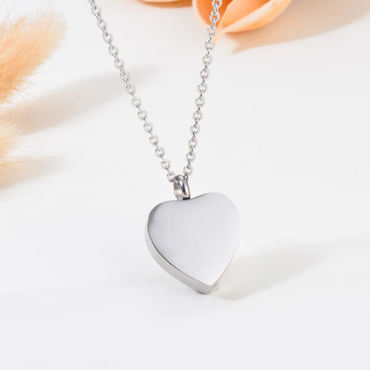 Stainless Steel Cremation Jewelry Blank Heart Urn Necklace Ashes Keepsake Pendant Jewelry Gifts For Women Girls Dropshipping