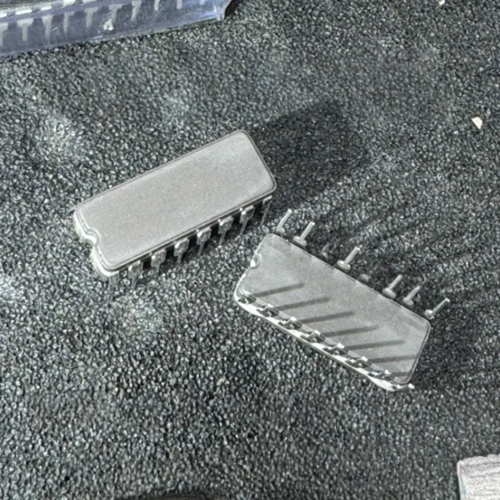 1-100PCS STK682-010 STK682-010-E CD4098BF3A ULN2804A ULN2804 ULN2804APG AQH2223 QH2223